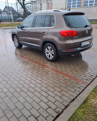 Volkswagen Tiguan cena 51660 przebieg: 282000, rok produkcji 2012 z Wieruszów małe 11